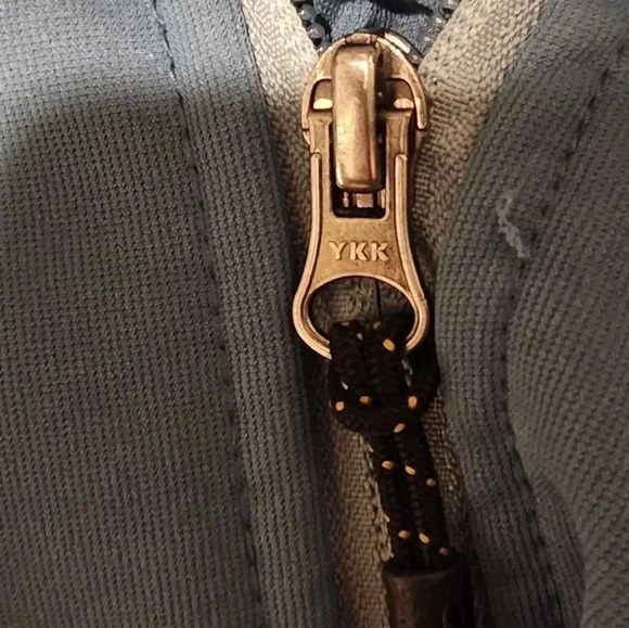 Carhartt Women’s Blue Softshell Work Jacket – Size M (8/10) - Picture 9 of 10